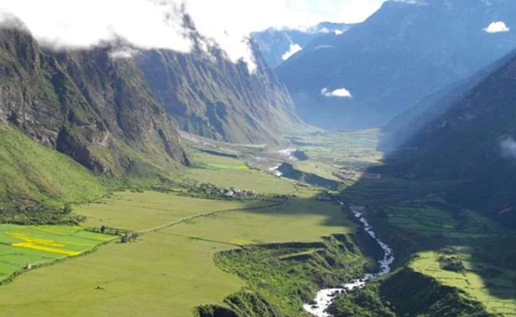 Tsum Valley Trek