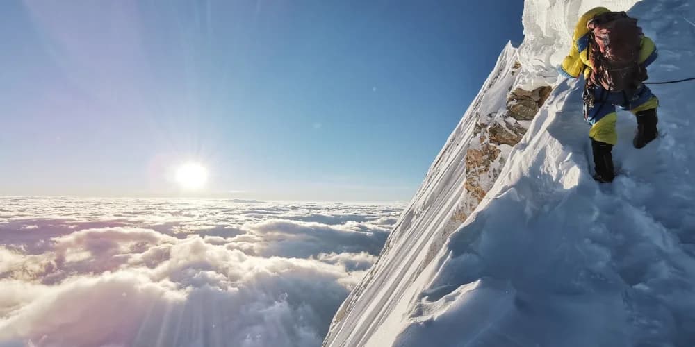Manaslu Circuit Trek with Tsum Valley